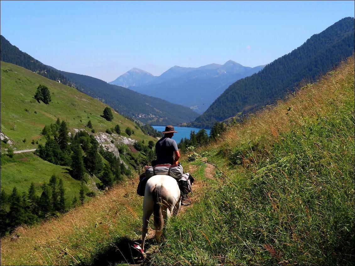 Randonnée à cheval dans les Alpes