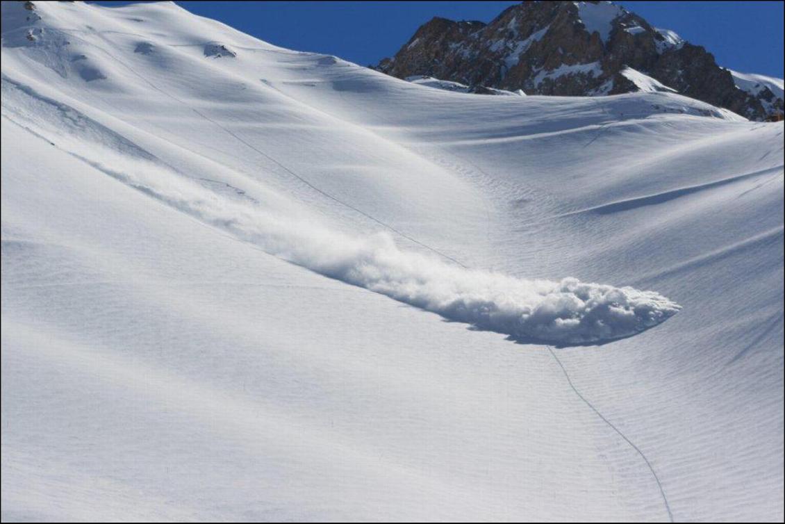 avalanches-statistiques-et-conduite-a-tenir