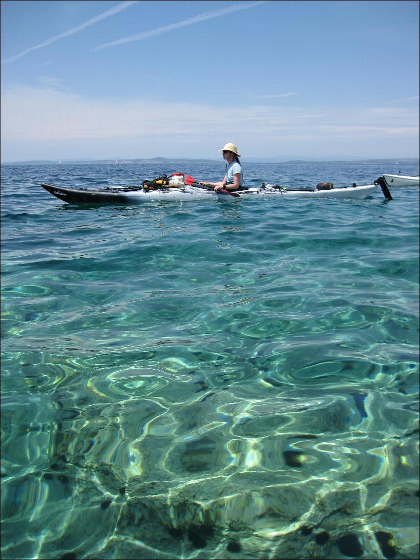 Le plaisir de naviguer sur une belle eau turquoise