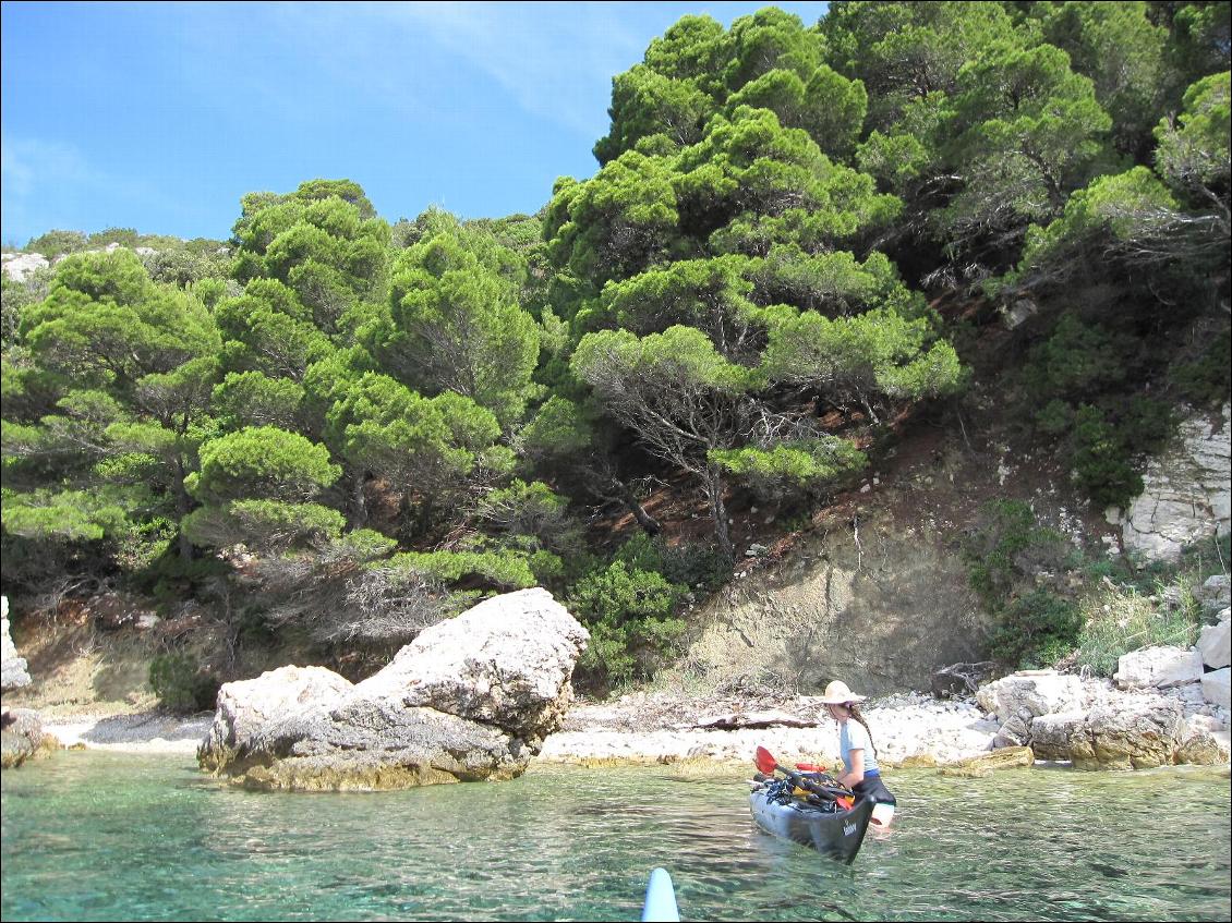 Très jolie section sauvage sur le sud de Peljesac