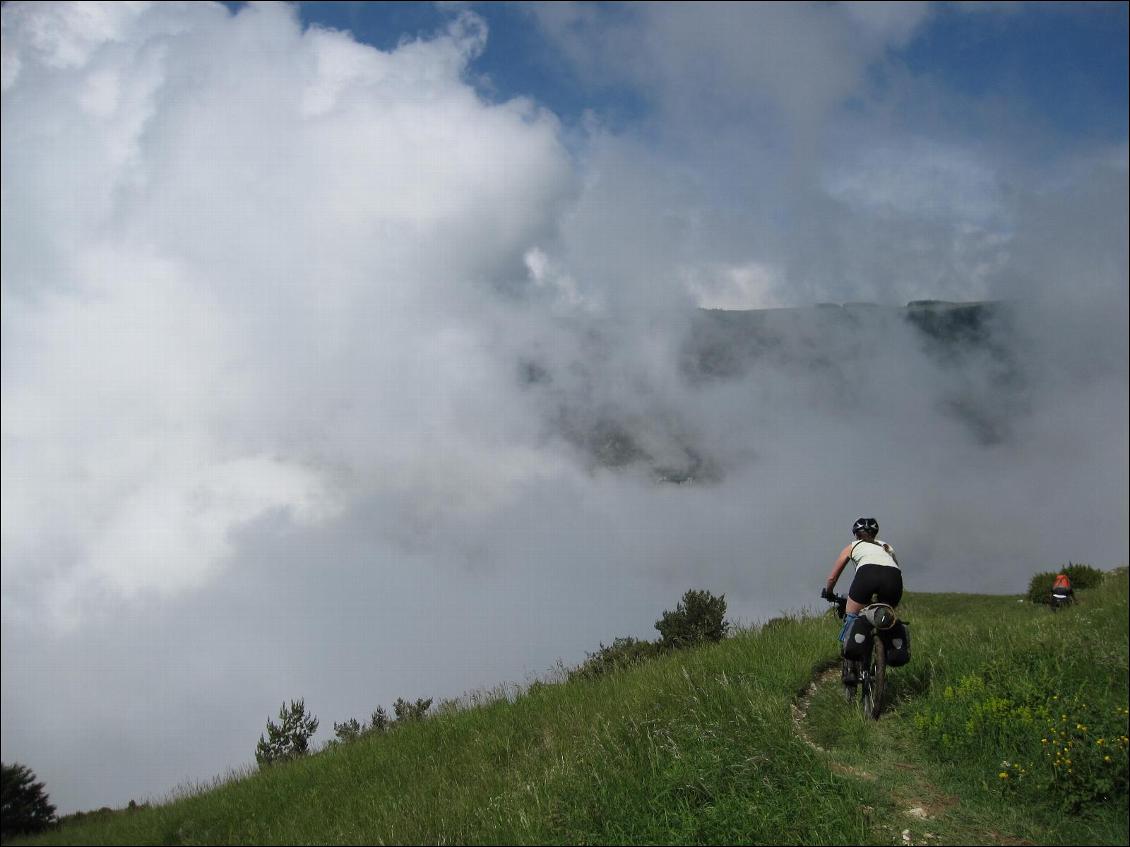 Descente par le col naturel (variante)