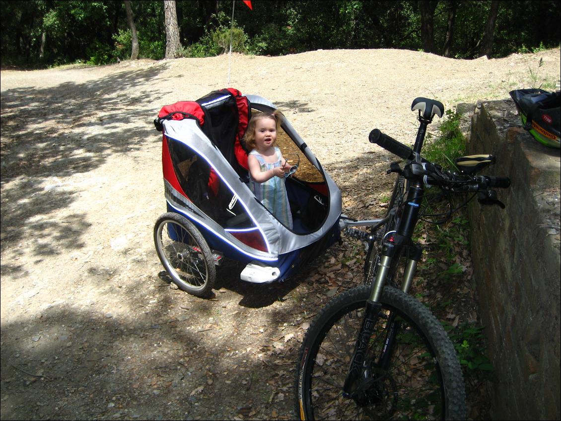 Remorque à vélo enfant : le Chariot Corsaire XL