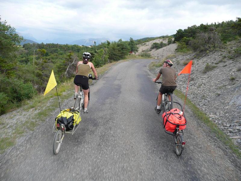 comparatif remorque à vélo : Aevon et Ibex