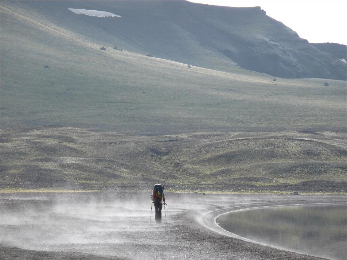 De Landmannahellir à Landmannalaugar : au bord du Frostasta?avatn