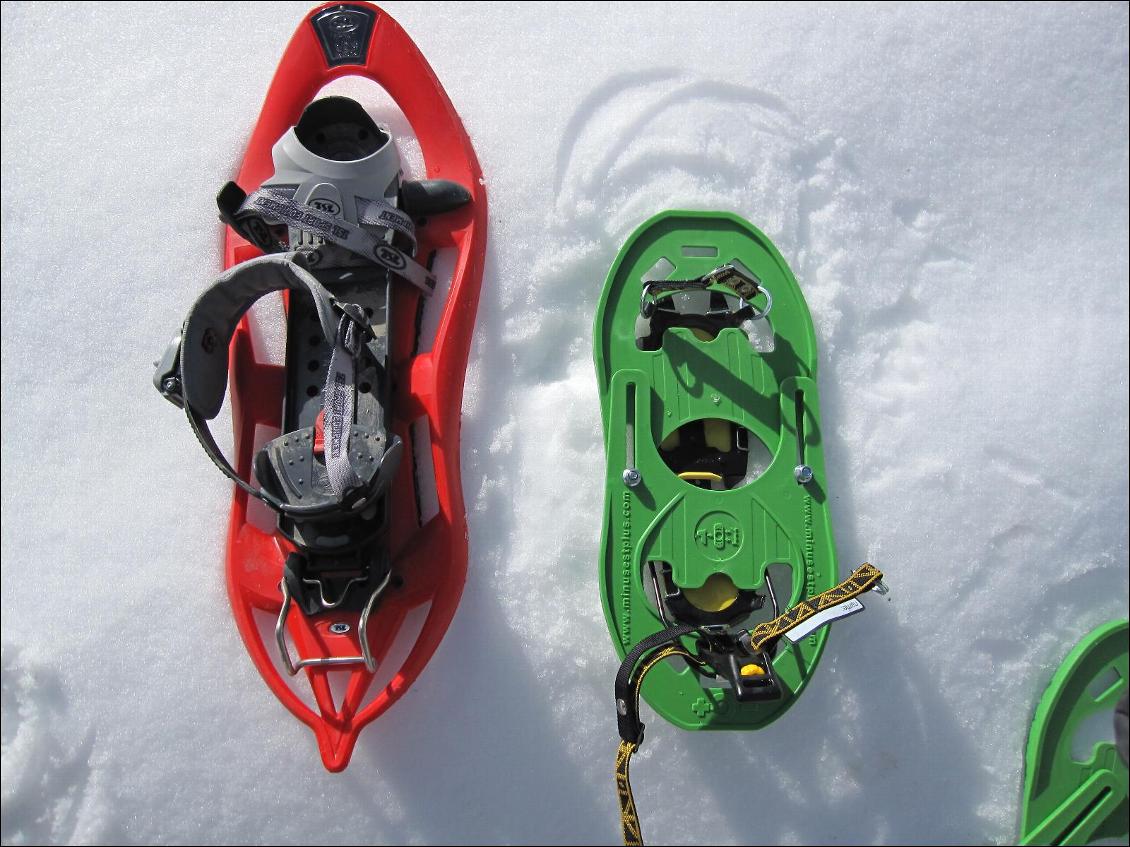 Installation du crampon sous la raquette