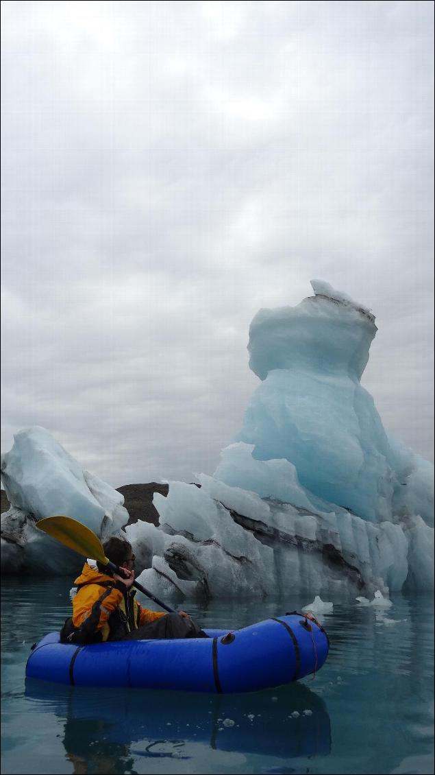 Balade sur le Jokulsarlon en Islande