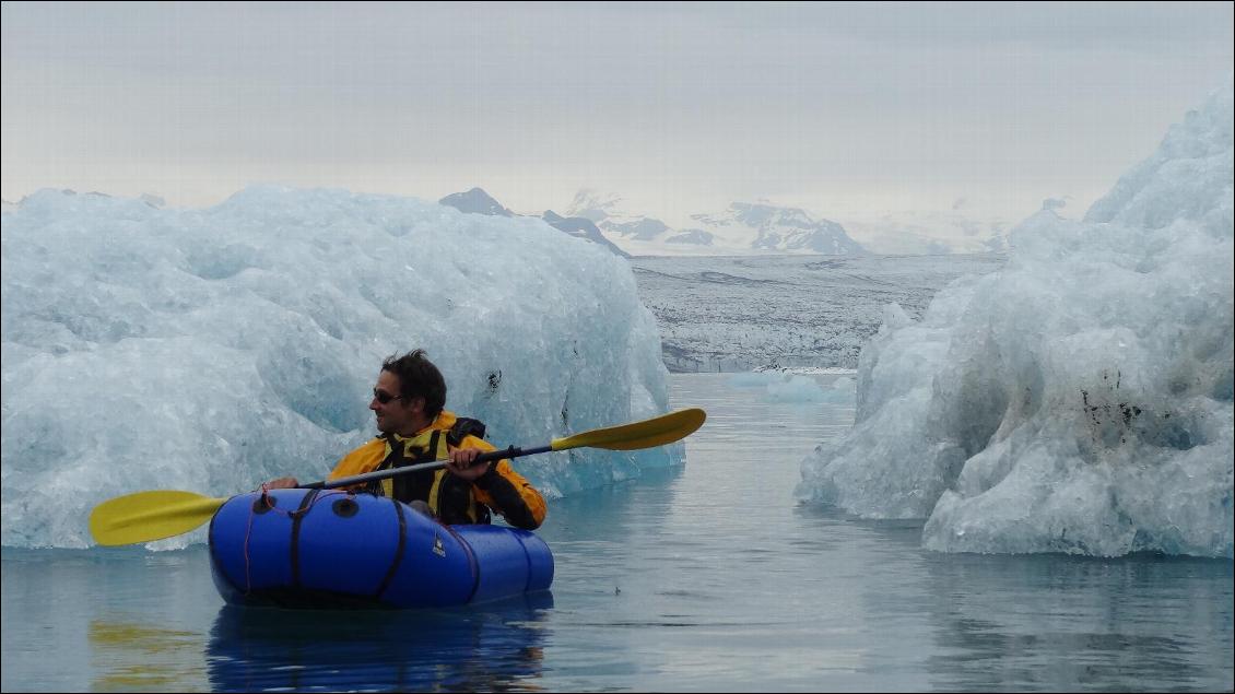 Balade sur le Jokulsarlon en Islande