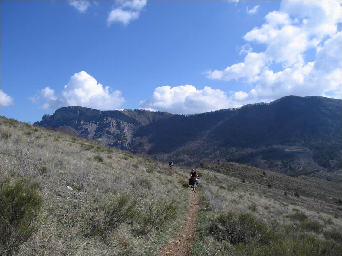 etape-5-vtt-dans-les-alpes-de-haute-provence