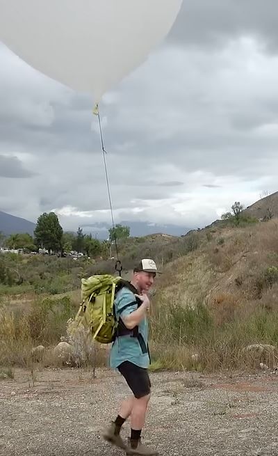 Un peu moins pratique en forêt par contre.