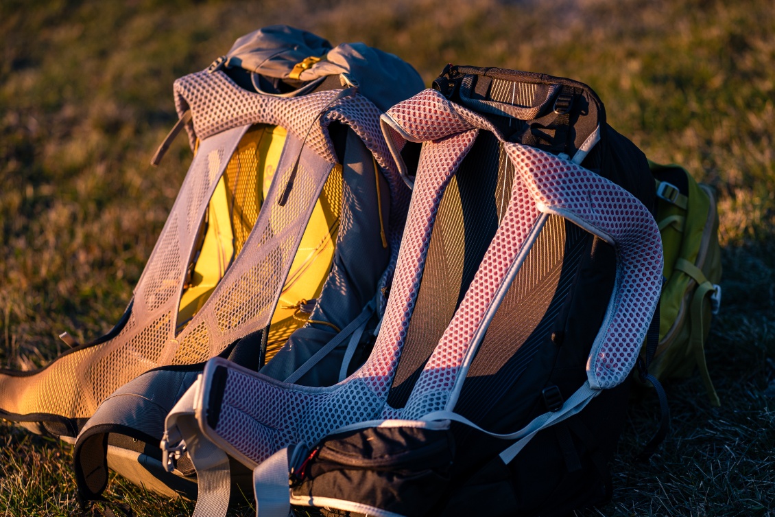 Un dossier très aéré (le Trail Duo à droite, et le Ultra 36 à gauche)