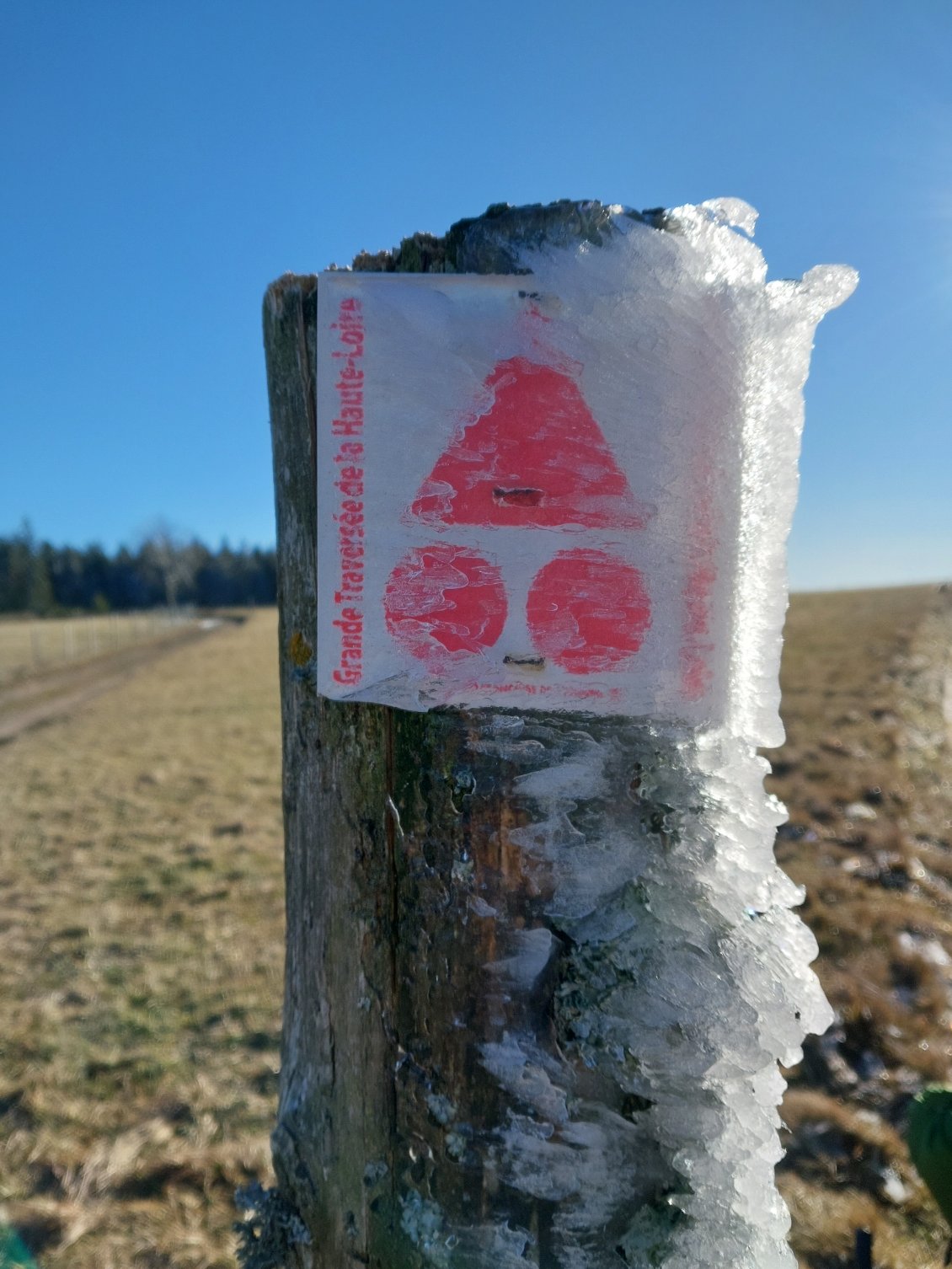 Saint bonnet le froid porte bien son nom, tout est gelé !